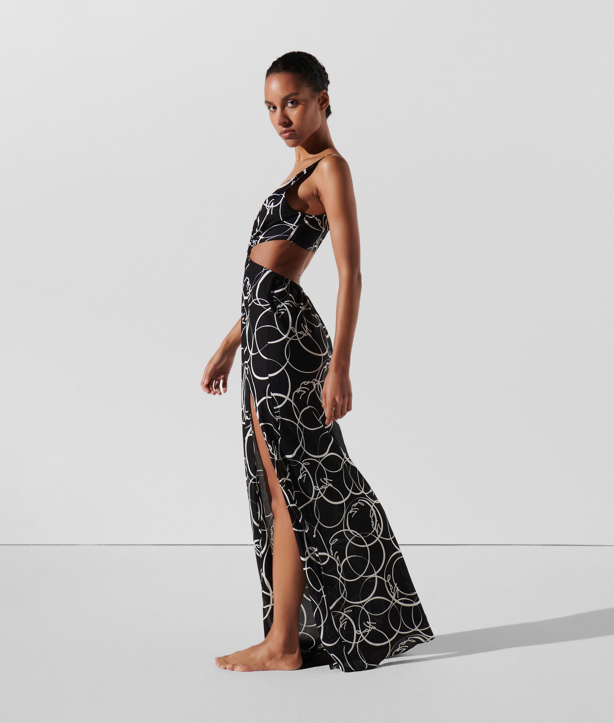 (image for) Amazing Circle Print Beach Maxi Dress